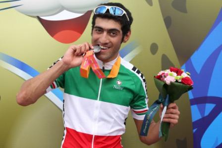 نایب قهرمان دوچرخه‌سواری آسیا: مسئولان ورزشی لرستان مرا نمی‌شناسند
